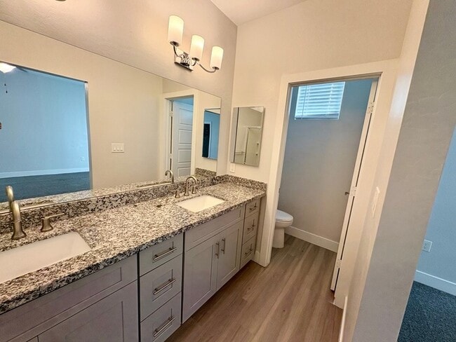 Building Photo - 7531 E Billings St