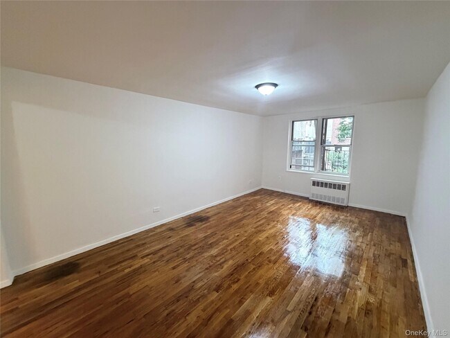 Building Photo - 40-22 61st St