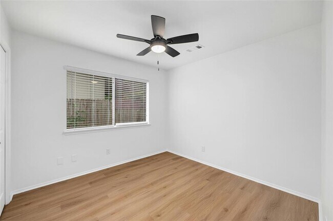 Building Photo - 12316 Bainbridge Ln