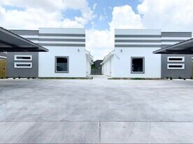 Building Photo - 1306 W Heritage Dr