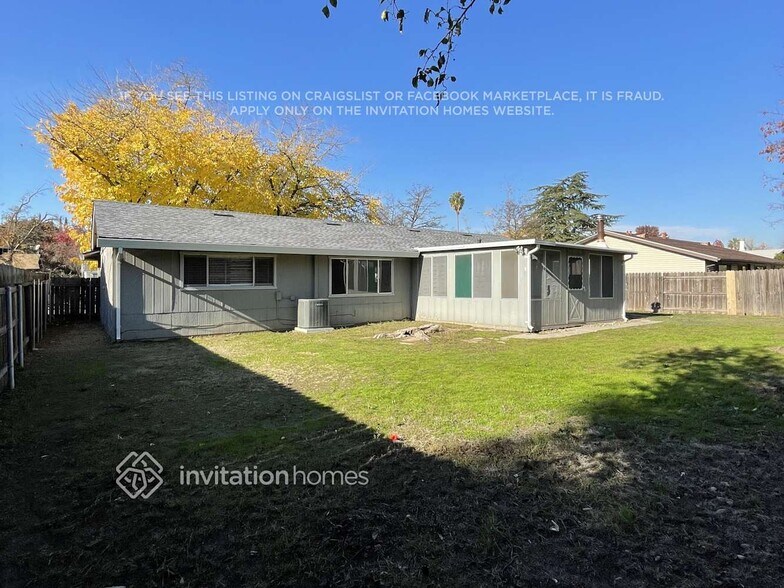 Building Photo - 4037 Vosburg St