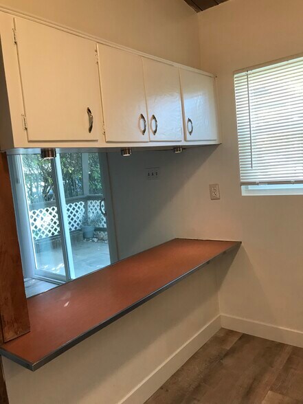 Building Photo - 305 E Puente St