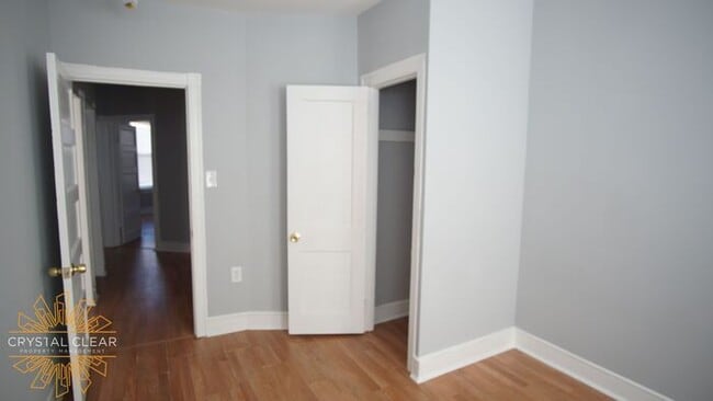 Building Photo - 125 W 23rd St