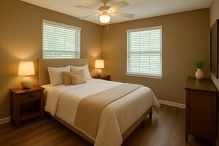 Building Photo - 704 Denson Ave SW