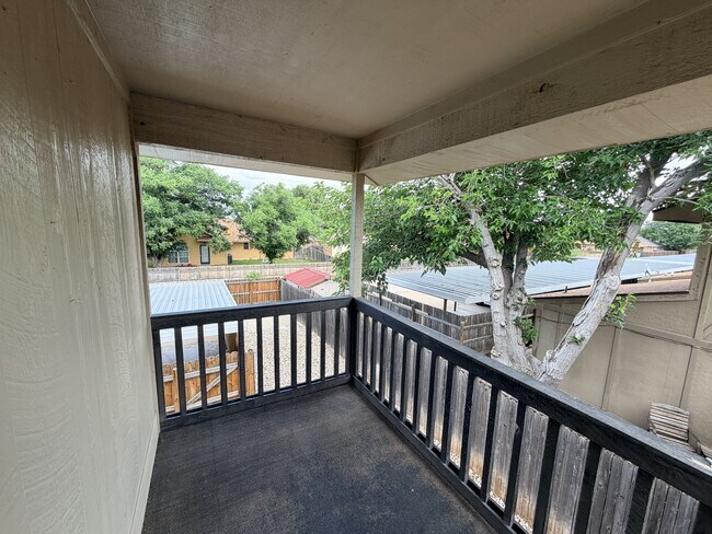Building Photo - 1722 Utah Ave