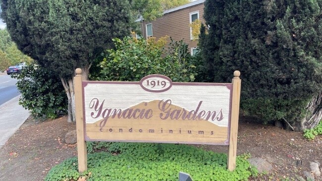 Building Photo - 1919 Ygnacio Valley Rd