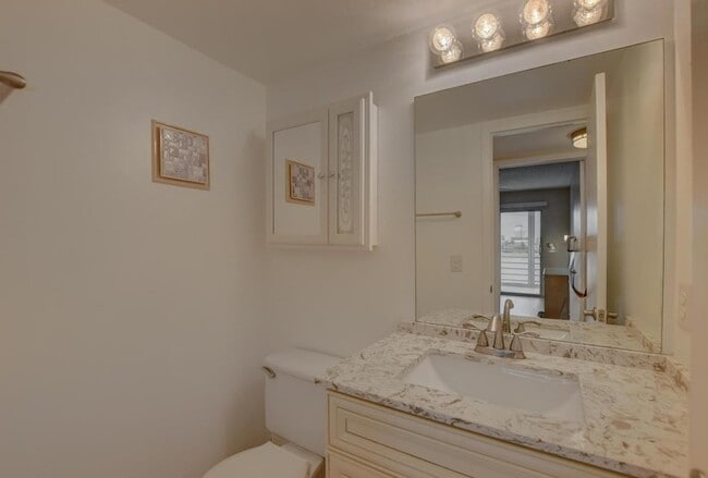 Building Photo - 3060 Exeter