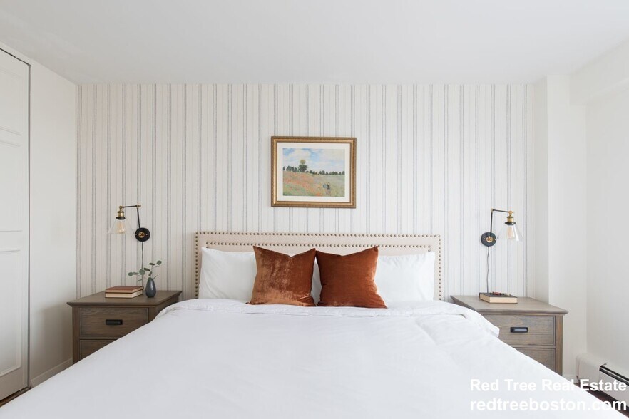 Building Photo - 185 Freeman St