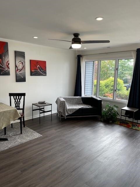 Building Photo - 190 Charles St