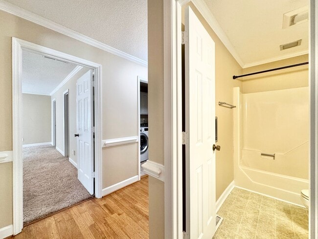 Building Photo - Spacious 3 Bedroom with Backyard Pool