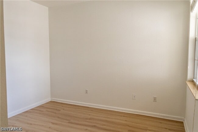 Building Photo - 7029 Ambrosia Ln