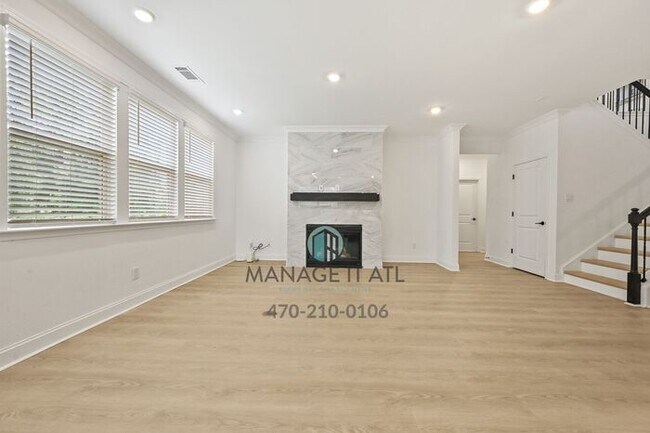 Building Photo - Beautiful 5 bedroom house in Cumming, GA