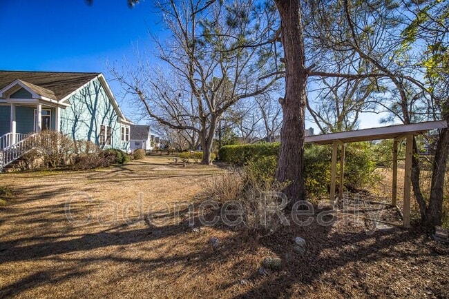 Building Photo - 205 N Sea Lily Ct