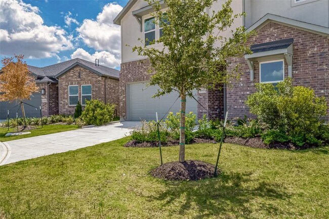 Building Photo - 21807 White Stone Creek Dr