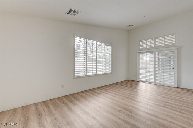 Building Photo - 8031 Pavarotti Ave