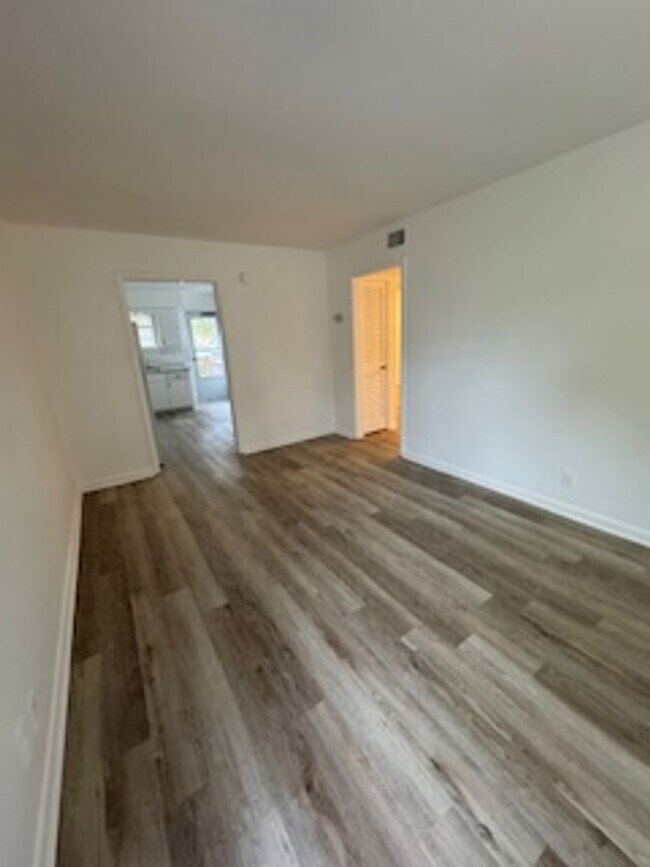 Building Photo - 4558 Brooke Valley Dr