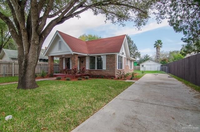 Building Photo - 21 N 16th St