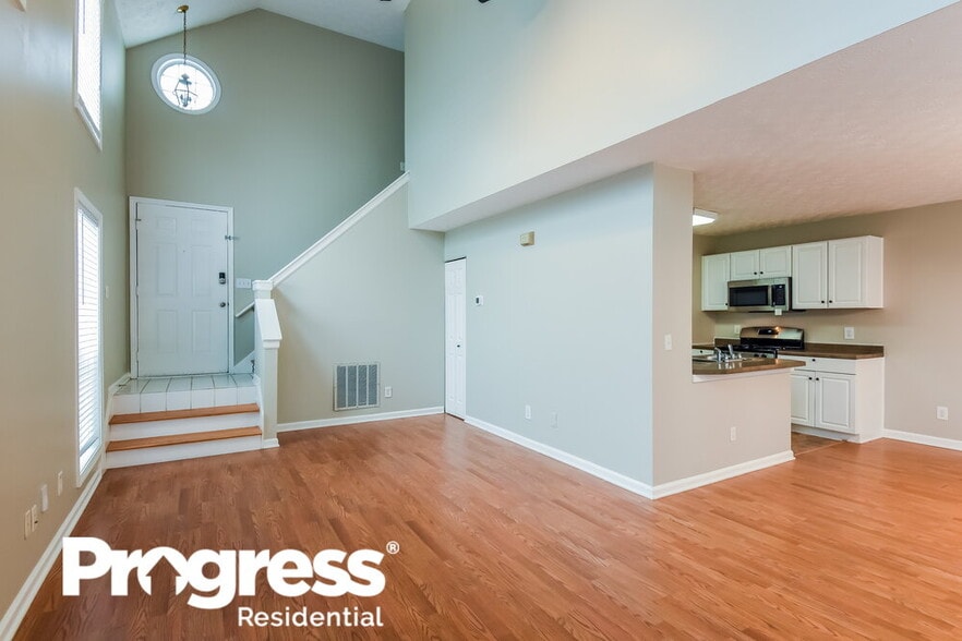 Building Photo - 13477 Aventide Ln