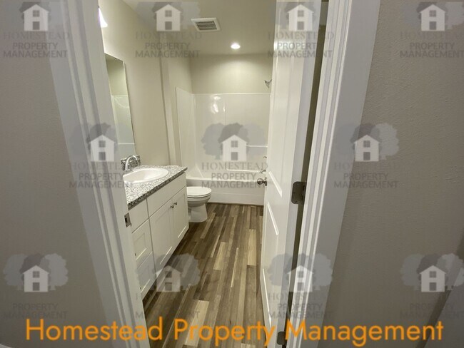 Building Photo - Welcome to your new home!