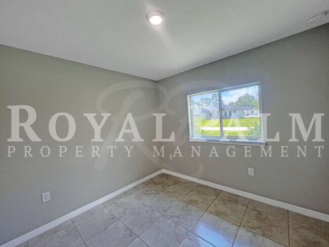 Building Photo - 2908 15th St W