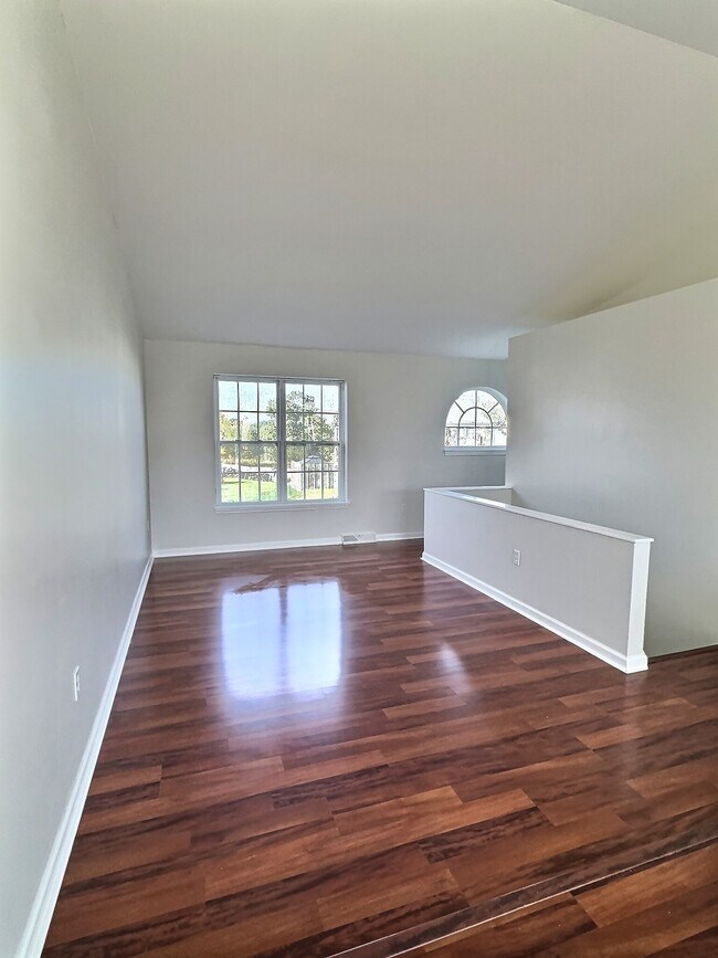 Building Photo - 35 Morgans Run