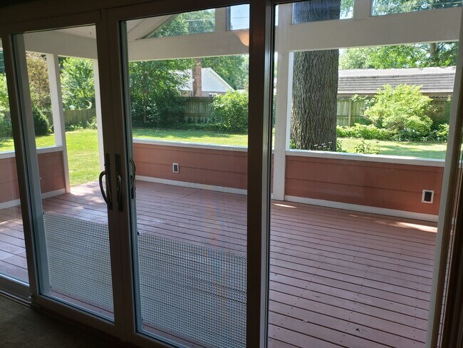 Building Photo - 4-bedroom, 2 bathroom unfurnished home in Stevensville