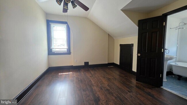 Building Photo - 178 Brunswick Ave