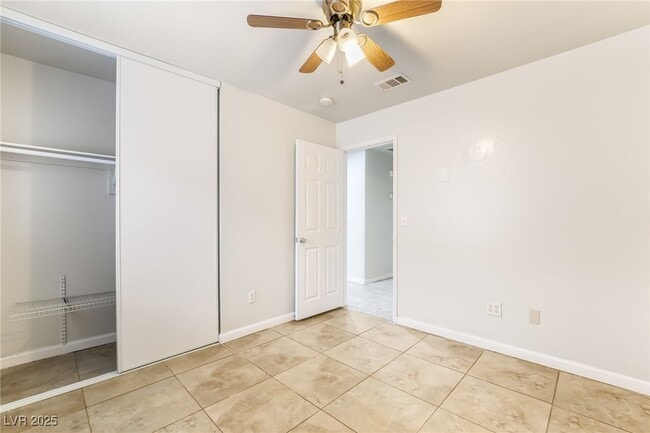 Building Photo - 780 Salt Flats Cir