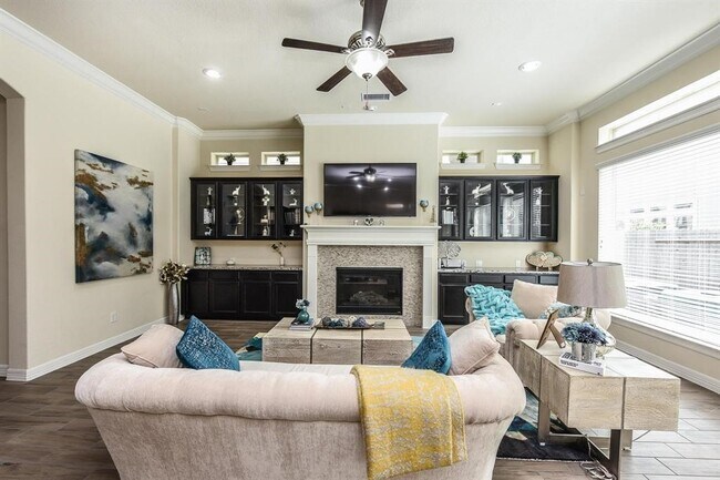 Building Photo - 13209 Dartmoor Terrace Dr