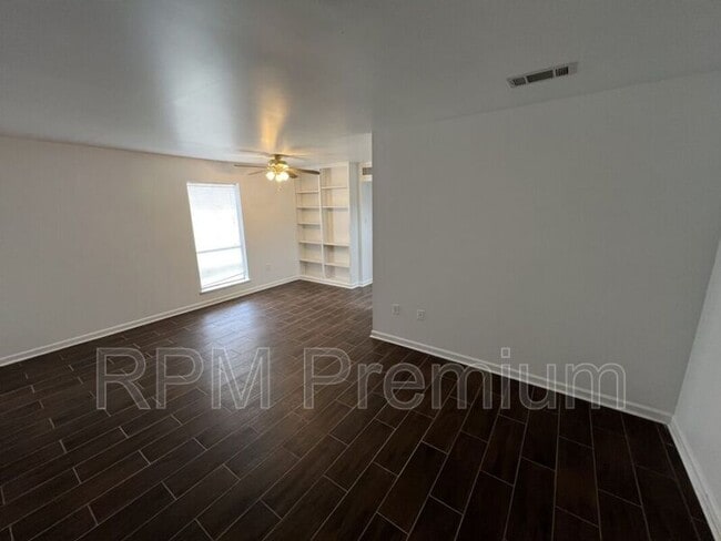 Building Photo - 4547 Alvin Dark Ave