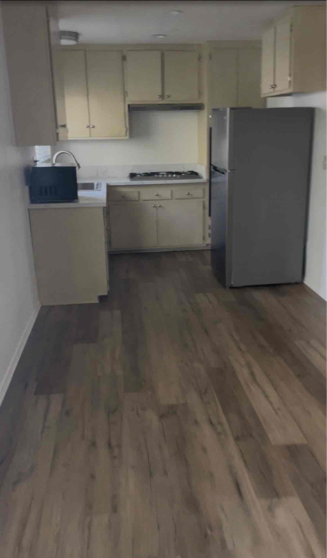 Building Photo - 2428 Penmar Ave