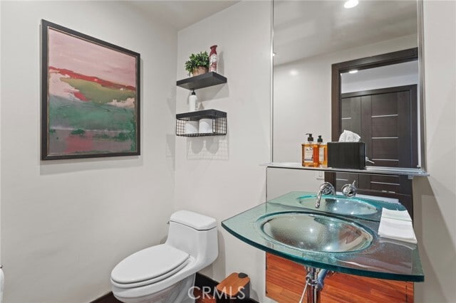 Building Photo - 2390 Nalin Dr