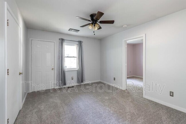 Building Photo - 10006 Redbridge Rd