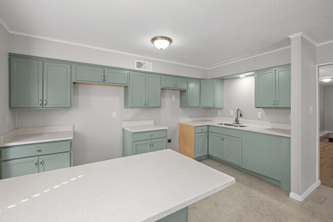 Building Photo - 3320 McCorkle Rd