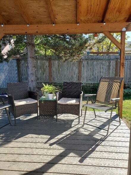 Building Photo - 3022 Mooreland Ave NE