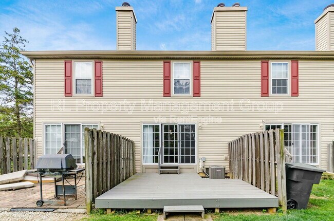 Building Photo - 1812 Bennigan Dr