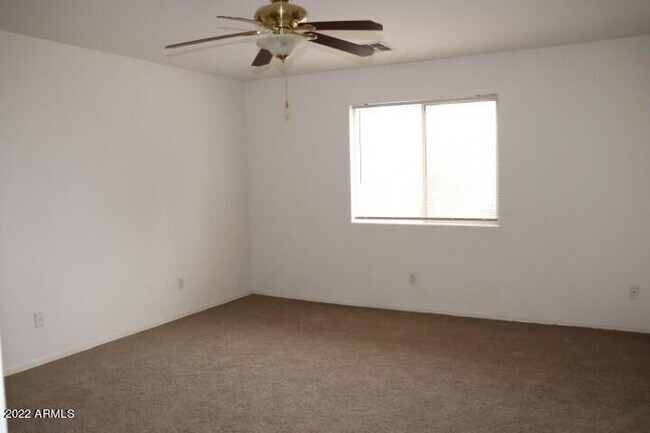 Building Photo - 15943 N Cristine Ln
