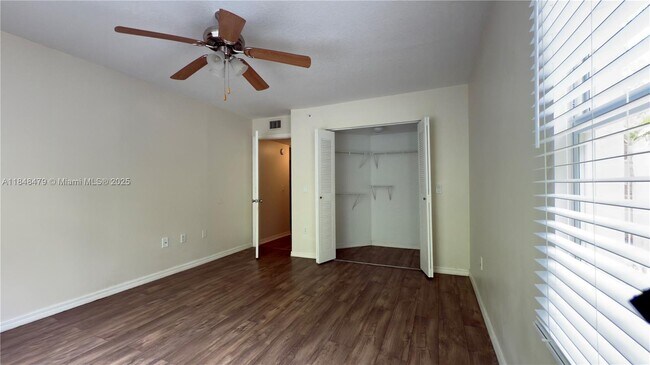 Building Photo - 4241 San Marino Blvd