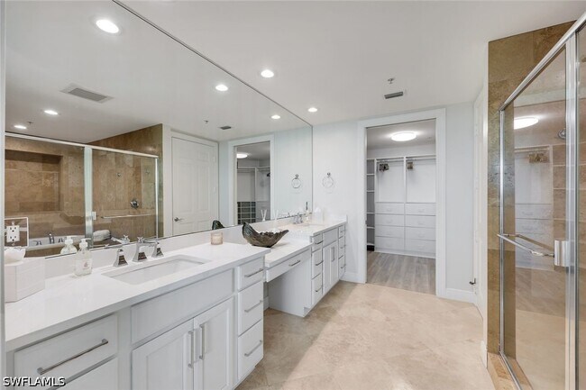 Building Photo - 275 Indies Way