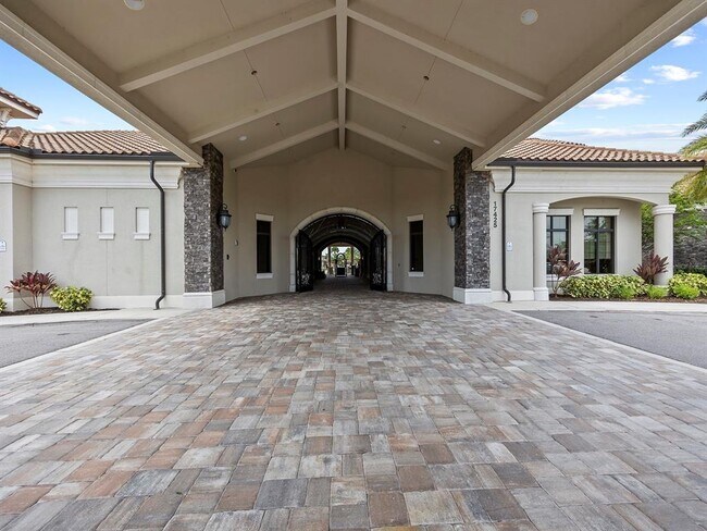 Building Photo - 17118 Vardon Ter