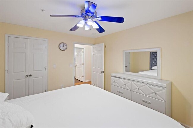 Building Photo - 2714 Vinings Central Run SE