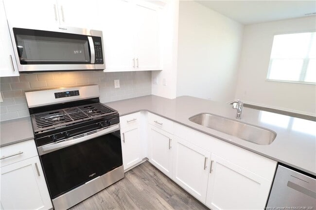 Building Photo - 374 Freestall Dr