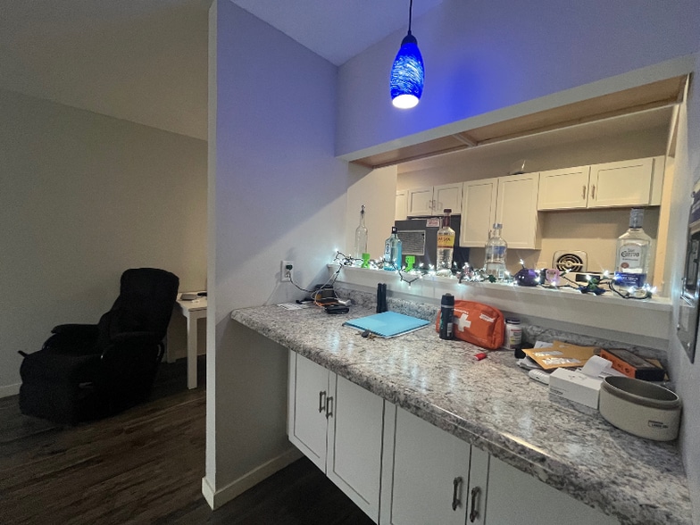 Building Photo - 2545 N Cramer St