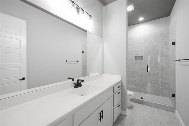 Building Photo - 1024 Whisper Willows Dr