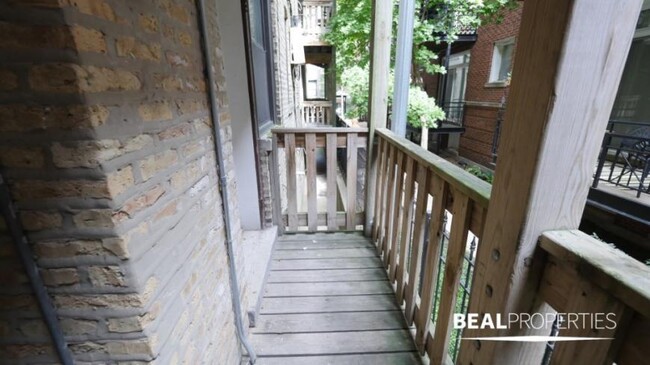 Building Photo - 0 bedroom in CHICAGO IL 60657