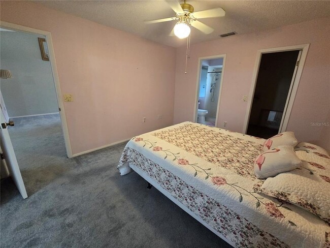 Building Photo - 8055 Picketts Ct