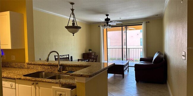 Building Photo - 2721 Via Murano