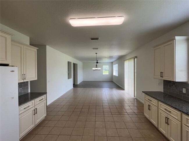 Building Photo - 101 Hagge Dr