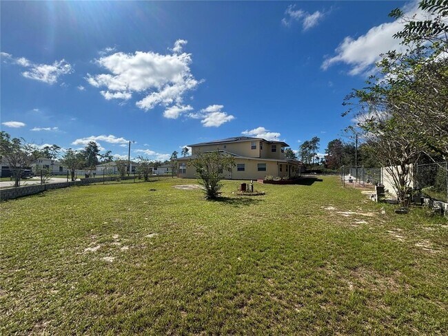 Building Photo - 536 Marion Oaks Golf Rd