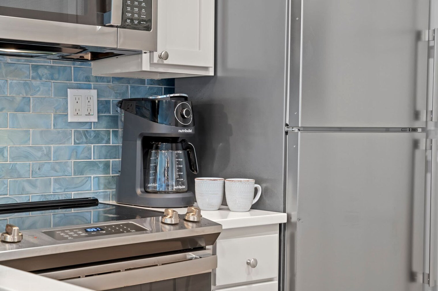 Building Photo - 4000 Gulf Terrace Dr